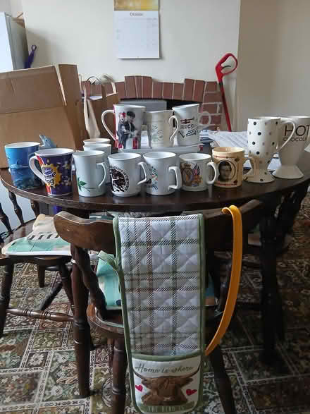 Photo of free Selection of mugs (Wotton under edge) #1