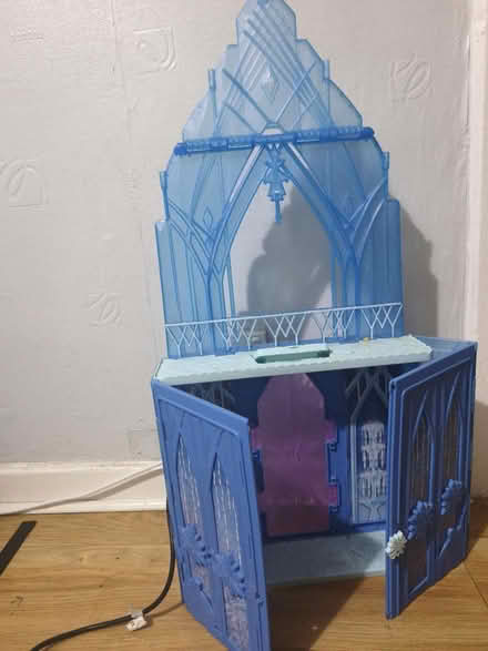 Photo of free Disney frozen Elsa place play set (Lochend EH7) #1