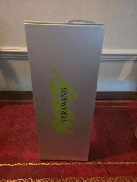 Photo of free Gift wine holder (Bovingdon) #2