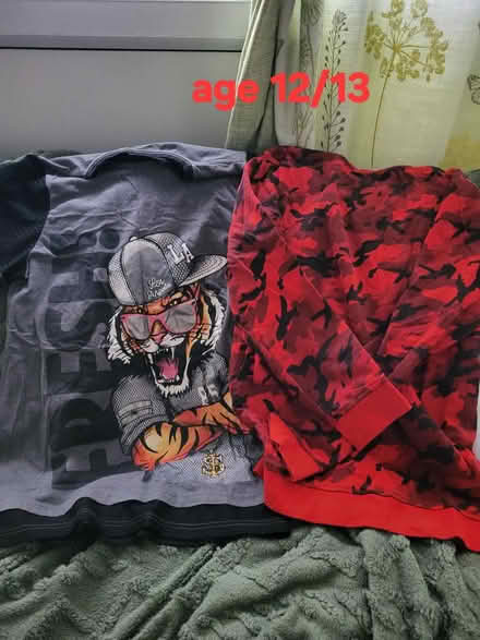 Photo of free Clothes (Pr23uq Pr2 3uq) #2
