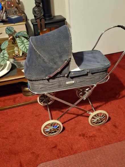 Photo of free Cameo dolls pram (Dawley TF4) #1