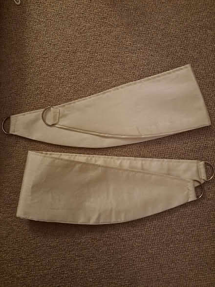 Photo of free Cream curtains and tiebacks (Coulsdon CR5) #2