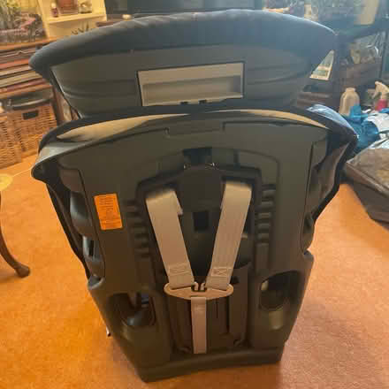 Photo of free Child Care Seat (BH23) #3