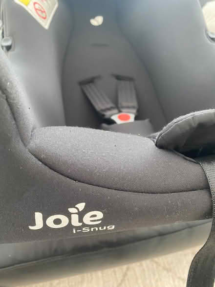 Photo of free Child car seat & isofix (Thankerton ML1) #3