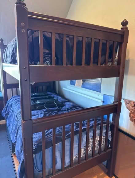 Photo of free 2 Twin Beds (Belmont - Cipriani & Alameda) #1