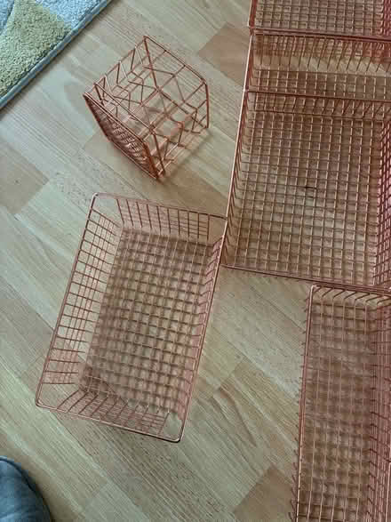 Photo of free Rose gold trays (Hadlow TN11) #1