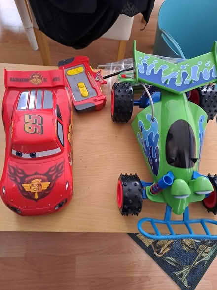 Photo of free 2 x rc model cars s.o.r (Romford RM7) #1