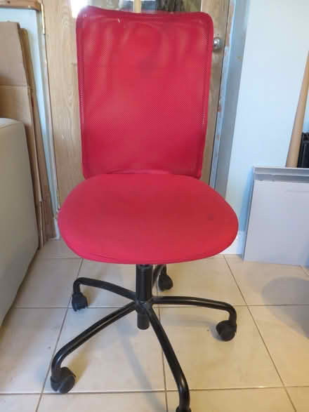 Photo of free IKEA Desk chair (Charlbury OX7) #1