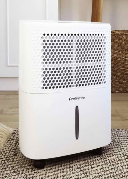 Photo of Dehumidifier (Ambergate DE56) #1