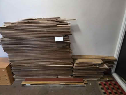 Photo of free Laminate Flooring (SE27) #3