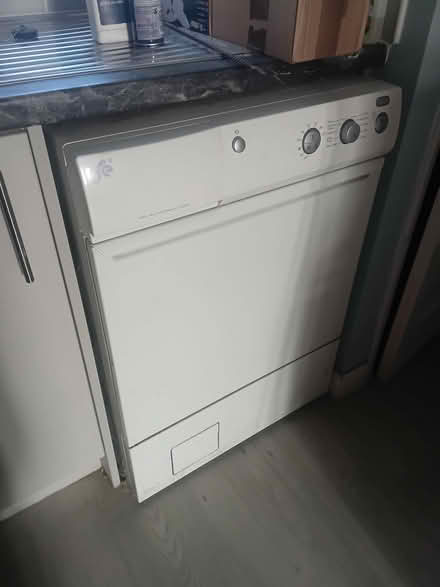 Photo of free ISE Front loader automatic washing machine (Sunbury-on-Thames KT12) #2