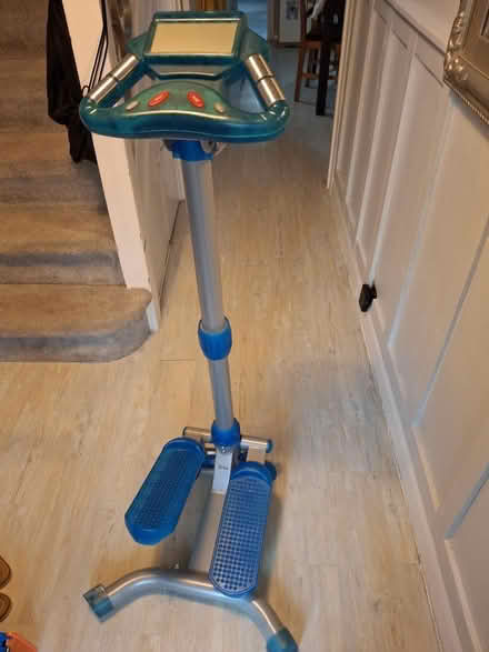 Photo of free step machine (Collier Row RM5) #2