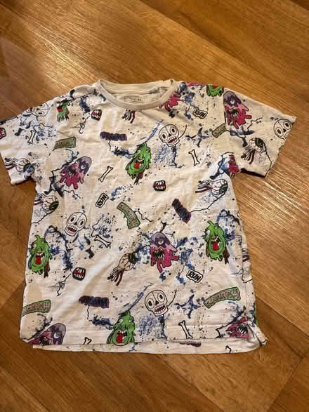 Photo of free Halloween t shirt (Billericay CM12 Queens Park) #1