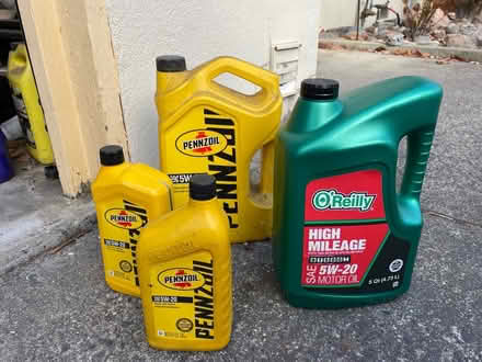 Photo of free Bottles of 5W-20 engine oil (West End of San Rafael) #1