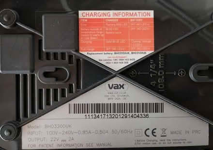 Photo of free VAX vacuum battery and charger (Harefield UB9) #3