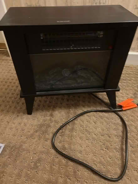 Photo of free Small Space Heater (Bowmansville PA) #1