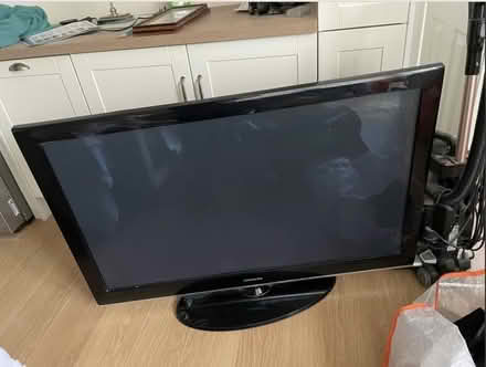 Photo of free 50 inch Samsung TV (Basingstoke RG22) #1