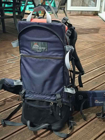 Photo of free Macpac Vamoose backpack baby carrier rucksack (Woodley RG6) #2
