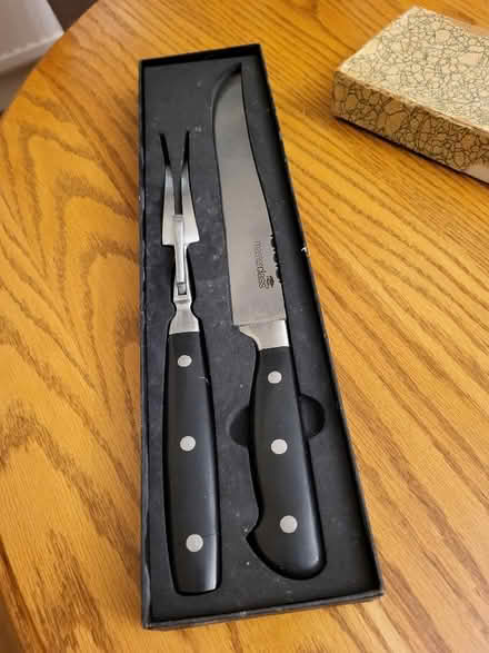 Photo of free Carving set (Hest Bank LA2) #1