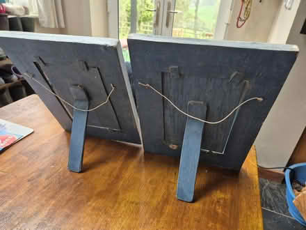 Photo of free Blue picture frames (Ysceifiog CH7) #2