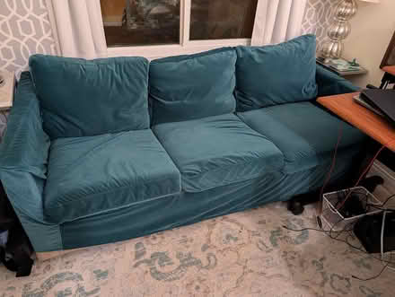 Photo of free Clean couch (La Crescenta) #1