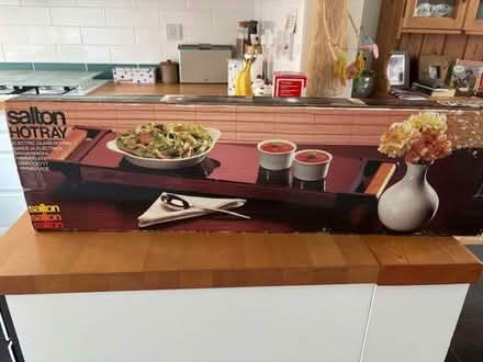 Photo of free Salton Hot Tray (Pinehurst SG13) #2
