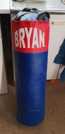 Photo of free Boxing punchbag (Harefield UB9) #1
