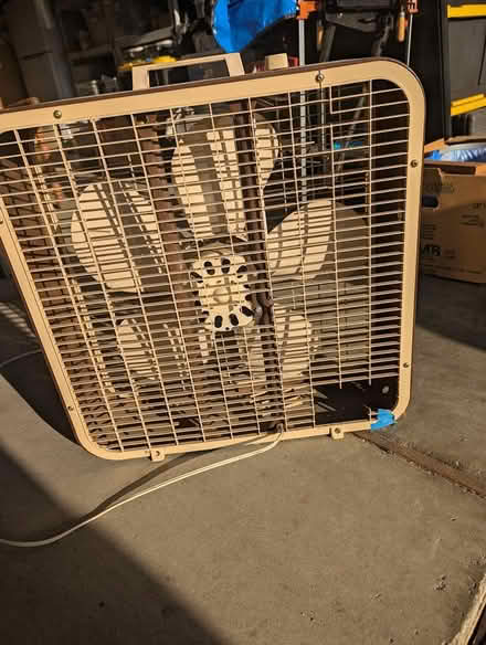 Photo of free old bike stand and box fan (Cupertino , DM me) #4