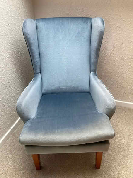 Photo of free Winged high backed armchair (Dunfermline KY12) #1