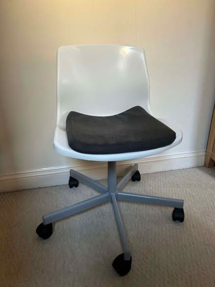 Photo of free IKEA plastic deskchair (Temple Cowley OX4) #2