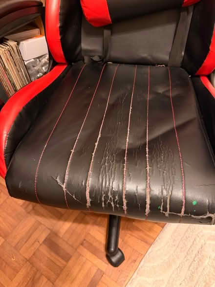 Photo of free Gaming chair (CR0) #2