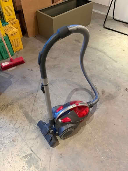 Photo of free Vacuum cleaner (E2) #1