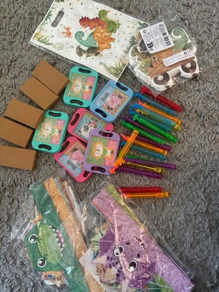 Photo of free Party things (LU7) #1