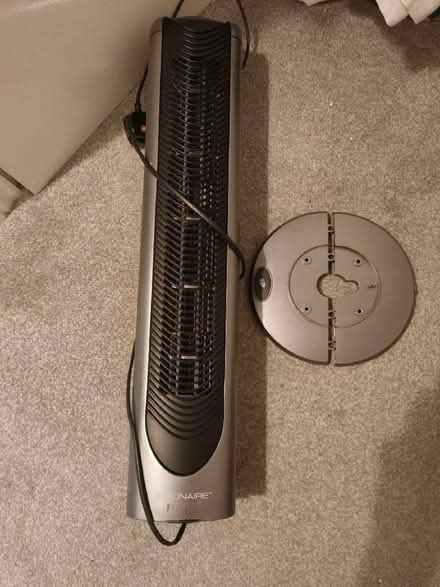Photo of free Tower fan with base (Bermondsey SE16) #1