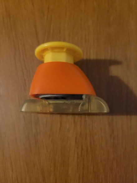 Photo of free Teddy shaped craft hole punch (Diglis WR5) #2