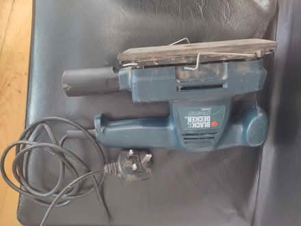 Photo of free Electric sheet sander (Wingrave HP22) #2