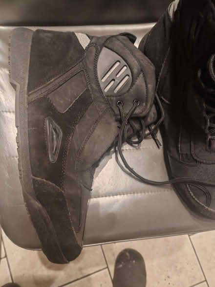 Photo of free Boots (Spring Farm BT41) #3
