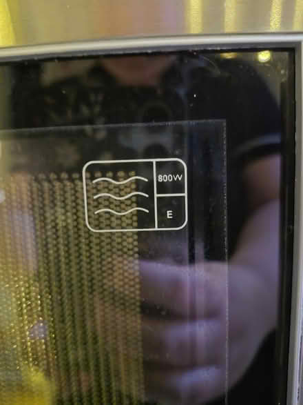 Photo of free 800W Hinari E Microwave (Polegate BN26) #3