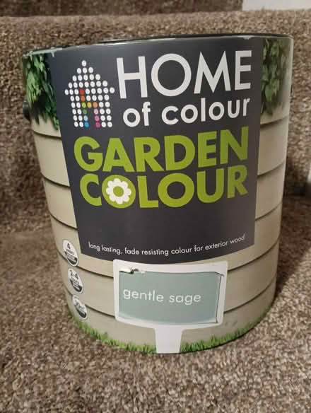Photo of free Outdoor paint (Dawley TF4) #1
