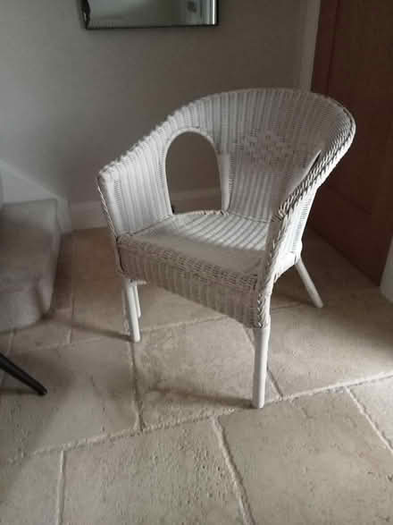 Photo of free White wicker chair (Saffron Walden CB11) #1