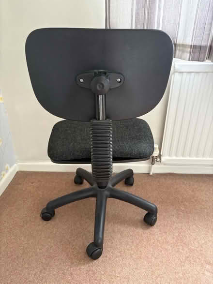 Photo of free Adjustable swivel chair (Bramhall SK7) #2