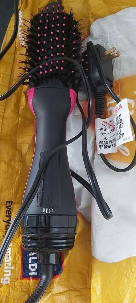 Photo of free Hair dryer (RG9 Henley) #2