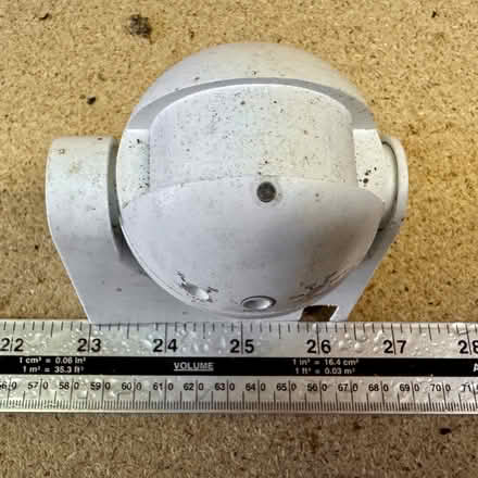Photo of free PIR Passive Infrared outside detector light (Baden Hill GL12) #2