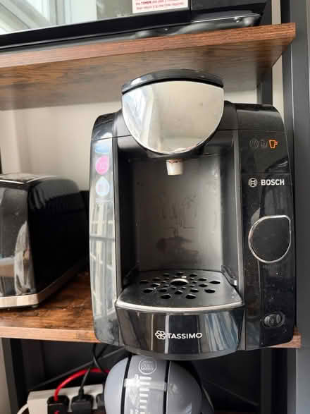 Photo of free Tassimo capsule coffee machine (AL3) #2