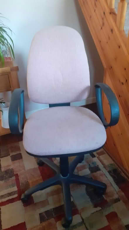 Photo of free Typist chair for home office (Allerton) #1