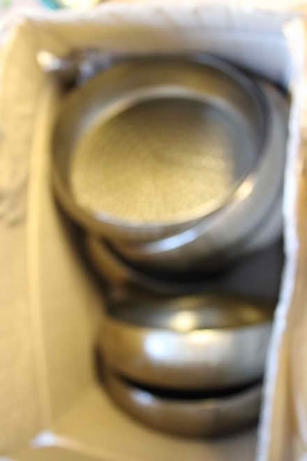 Photo of free 8 x gold bowls (Stockbridge EH4) #2