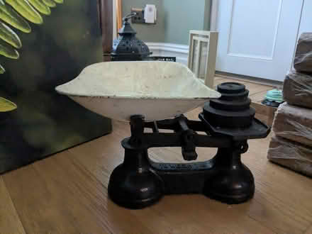 Photo of free Cast iron weighing scales (M32 stretford) #1