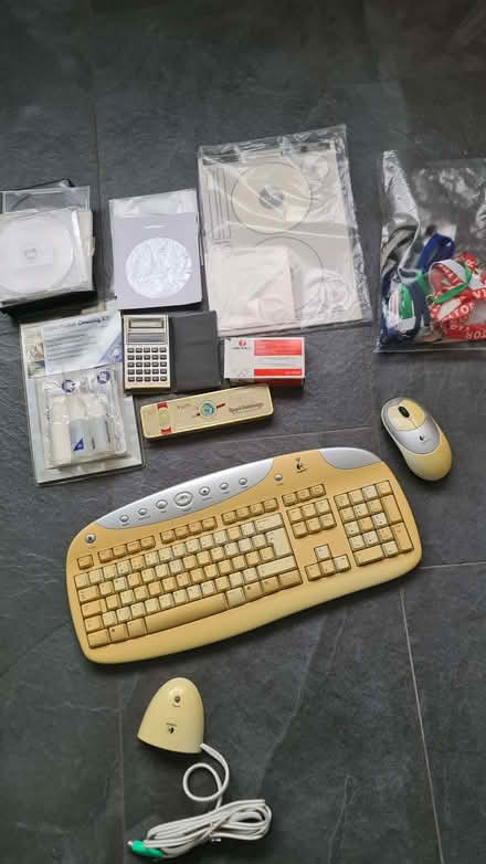 Photo of free Bundle including Logitech Wireless Keyboard & Mouse (Llanelli SA15) #1