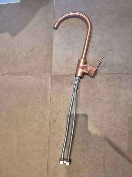 Photo of free Used copper coloured kitchen tap (Woodham, Woking GU21 5TN) #2