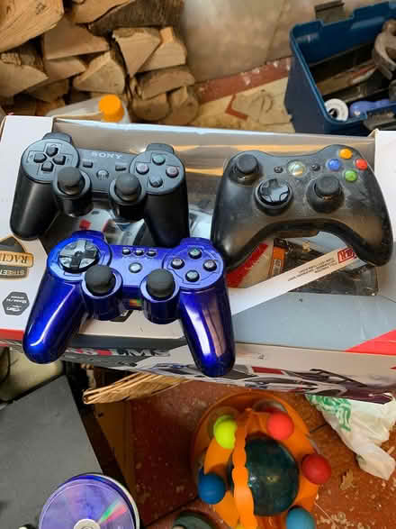 Photo of free Box of Xbox 360 1 contollers (Emsworth PO10) #3